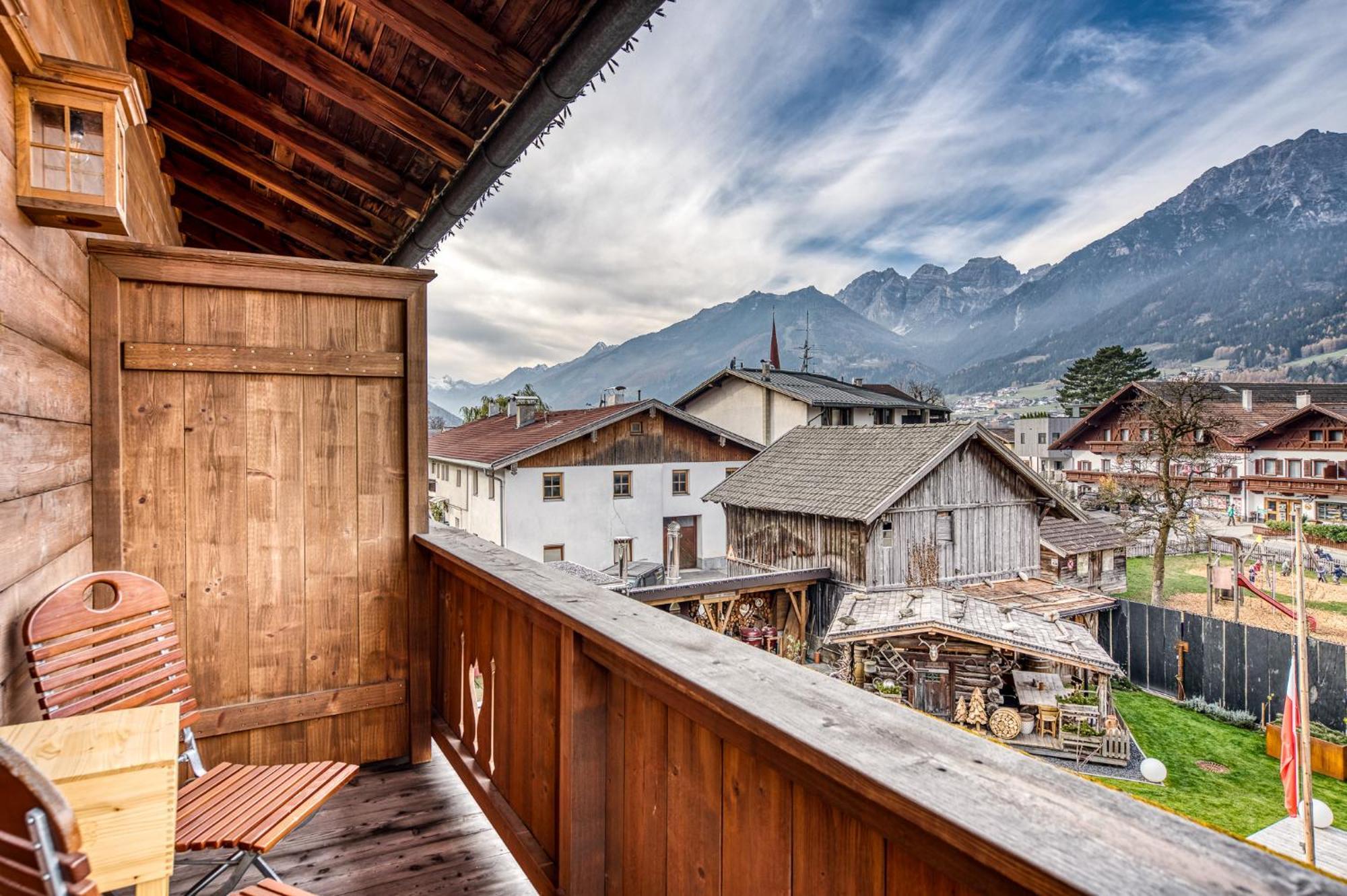 Hotel Alpenstolz Мідерс Номер фото