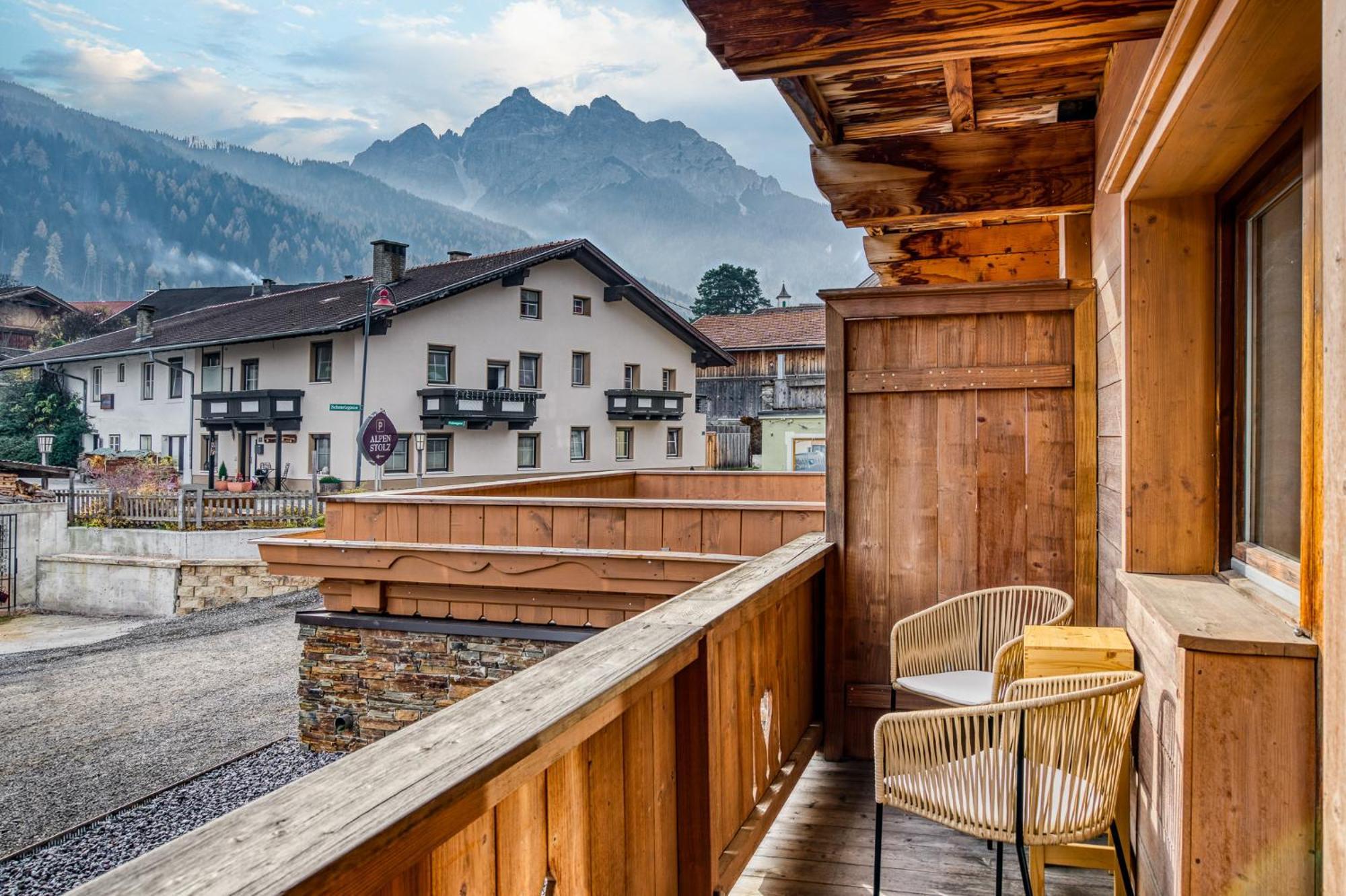 Hotel Alpenstolz Мідерс Номер фото